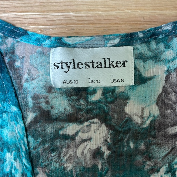 Stylestalker sheer coverup size 6 - Picture 4 of 6